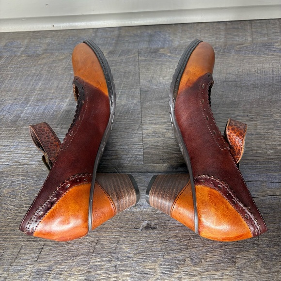 Lartiste spring step Ostentatious Mary Jane pump leather boho - Picture 4 of 10